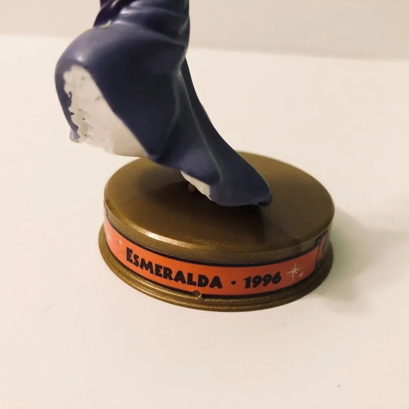 2002 Disney McDonalds 100 Years of Magic Hunchback of Notre Dame Esmeralda - Picture 4 of 10